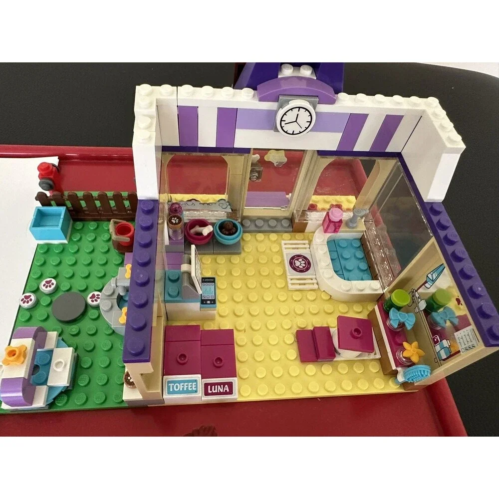 Lego Friends Lot of 7 - 41104, 41124, 41128, 41304, 41307, 41335 - 100% Complete